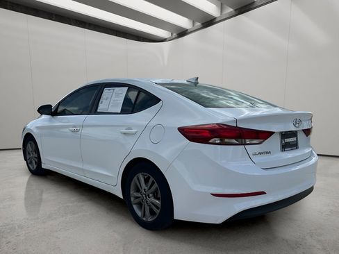 Used 2018 Hyundai Elantra Value Edition image 3