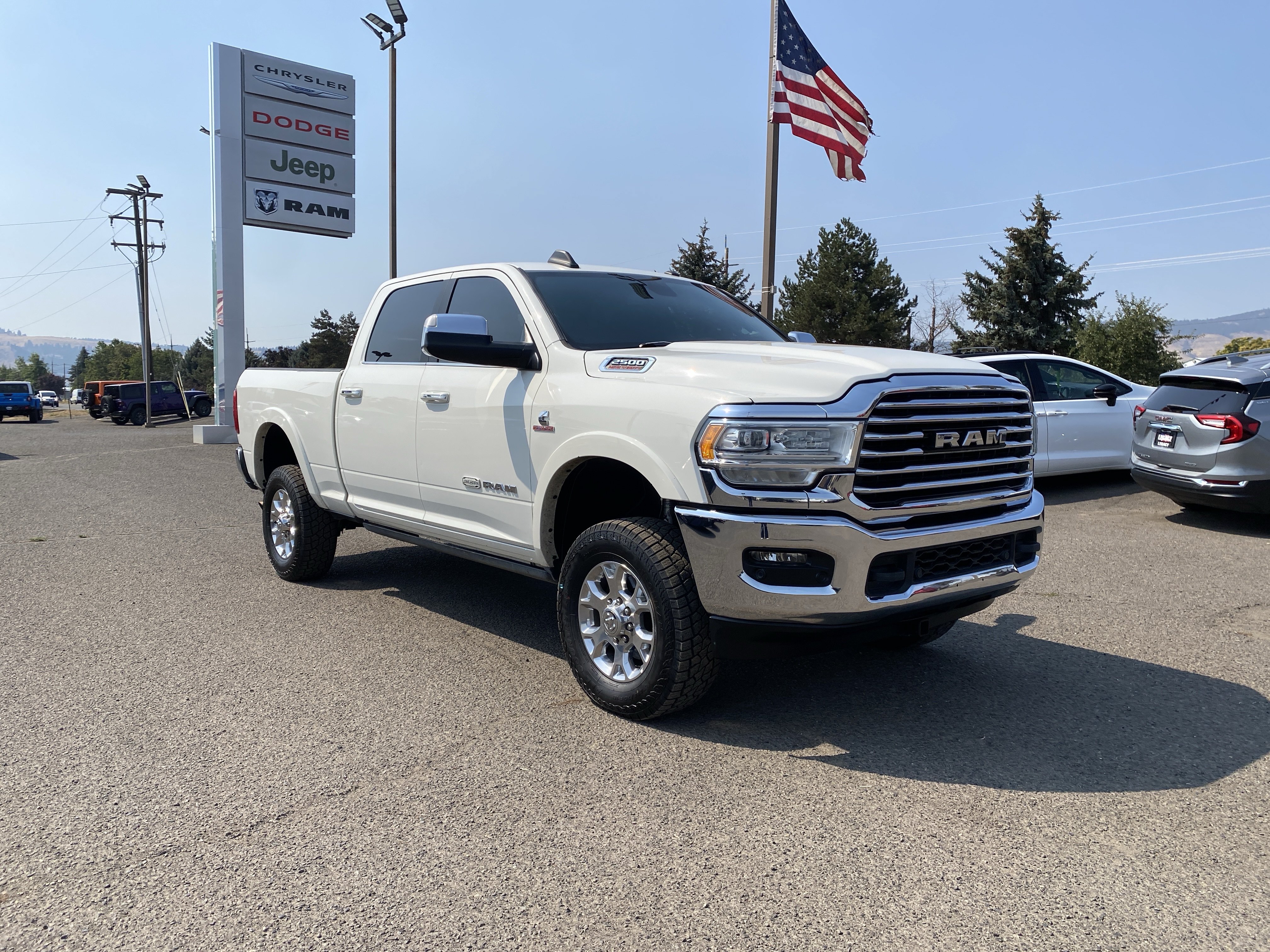 Used 2019 RAM 2500 Limited AWD/4WD image 1