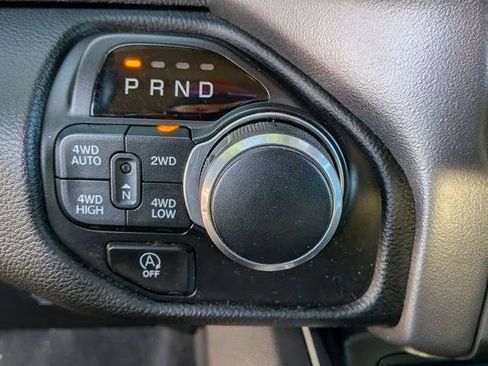 Certified 2019 RAM 1500 Big Horn image 18