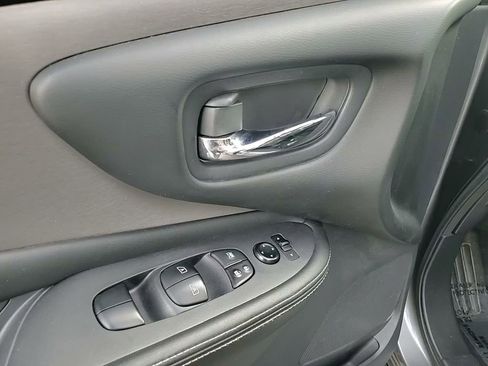 Used 2022 Nissan Murano S image 13