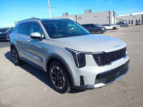 New 2026 Kia Sorento S w/ S Panoramic Sunroof Package FWD image 1