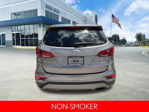 Used 2017 Hyundai Santa Fe Sport FWD image 5
