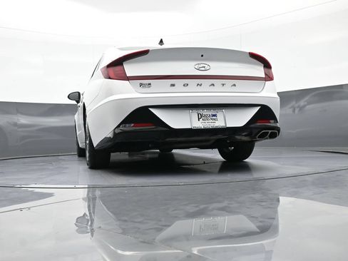 Certified 2023 Hyundai Sonata SEL FWD image 30