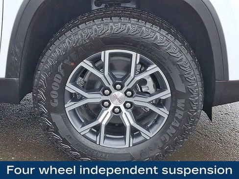 Used 2026 GMC Acadia AT4 w/ LPO, Floor Liner Package image 12