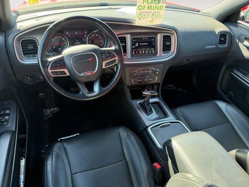 Used 2022 Dodge Charger SXT w/ Leather Interior Group image 15