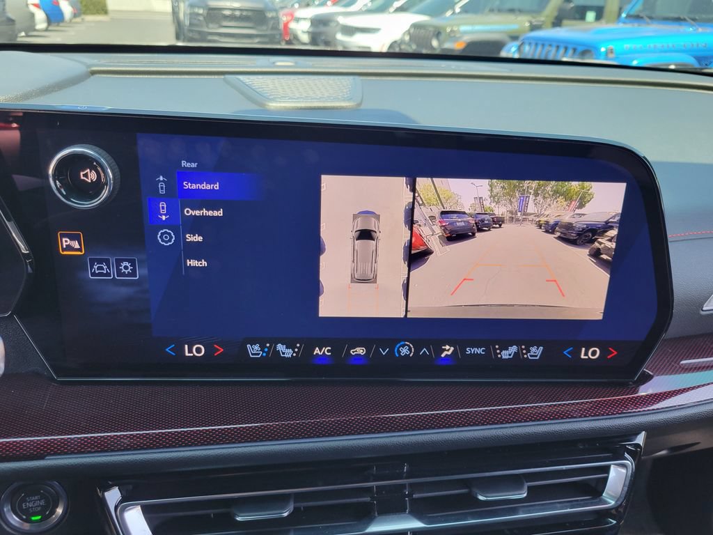 Used 2025 Chevrolet Traverse RS w/ LPO, Floor Liner Package FWD image 10