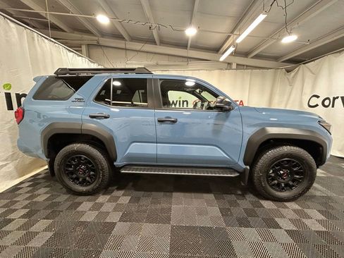 Certified 2026 Toyota 4Runner 4WD image 10