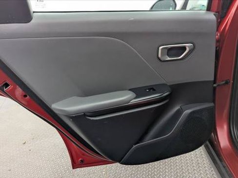 Used 2025 Kia K4 FWD image 16