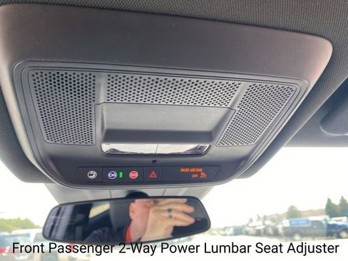 New 2025 Chevrolet Blazer EV LT image 25