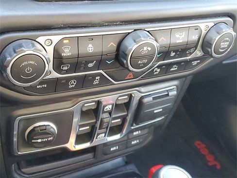 Used 2021 Jeep Wrangler Unlimited Sport image 26