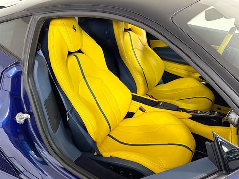 Used 2022 Ferrari F8 Tributo image 26