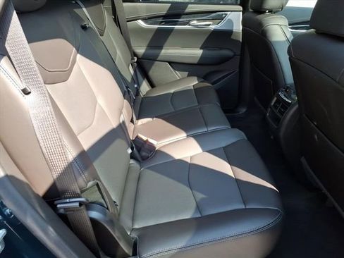 New 2025 Cadillac XT5 Premium Luxury w/ LPO, Floor Liner Package image 21