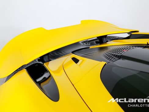 Used 2022 McLaren 765LT RWD image 36