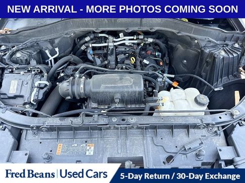 Used 2023 Ford Explorer XLT w/ Equipment Group 202A AWD/4WD image 11