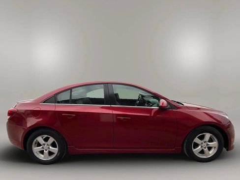 Used 2011 Chevrolet Cruze LT w/ RS Package image 7
