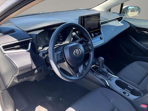 Used 2024 Toyota Corolla LE FWD image 16