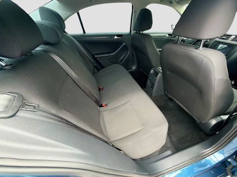 Used 2016 Volkswagen Jetta S image 27