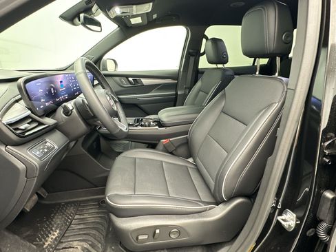 Certified 2026 Buick Enclave Preferred AWD/4WD image 5