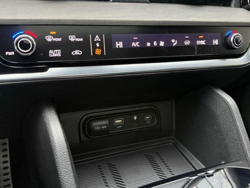 Certified 2024 Kia Sportage X-Pro Prestige image 37