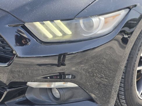 Used 2017 Ford Mustang Premium RWD image 9