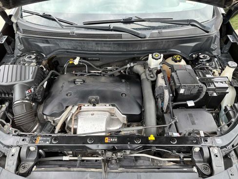 Used 2019 Chevrolet Equinox LT AWD/4WD image 11