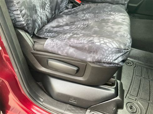 Used 2019 RAM 1500 Classic Warlock image 17