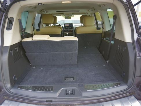 Used 2023 INFINITI QX80 Premium Select w/ Cargo Package AWD/4WD image 16