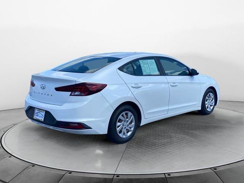 Used 2020 Hyundai Elantra SE w/ Cargo Package (C1) FWD image 5