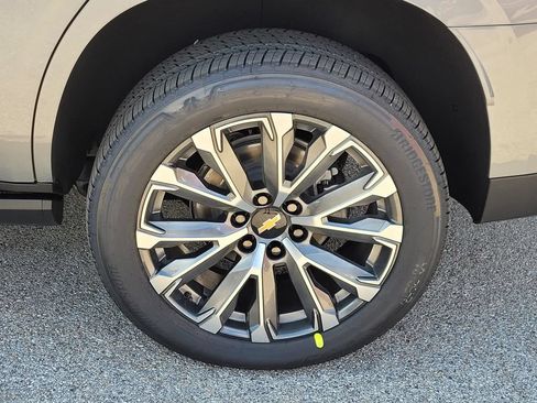 New 2026 Chevrolet Tahoe High Country AWD/4WD image 4