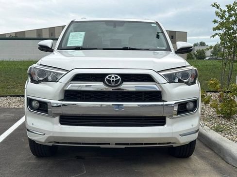 Used 2016 Toyota 4Runner Limited AWD/4WD image 2