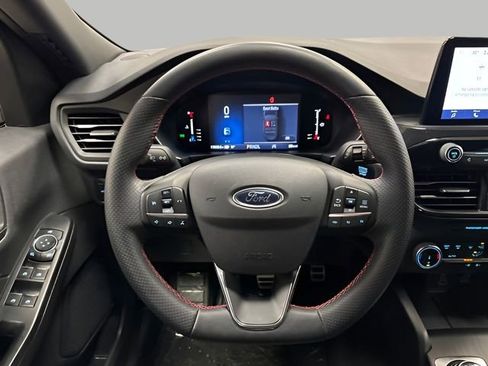 Used 2024 Ford Escape ST-Line image 14