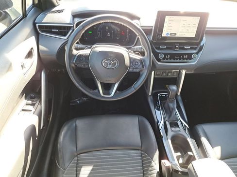 Used 2023 Toyota Corolla Cross XSE w/ Convenience Package image 12