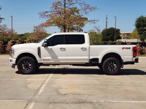 Used 2024 Ford F250 Platinum AWD/4WD image 4