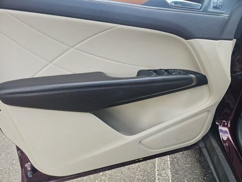 Used 2018 Lincoln MKC Select w/ Select Plus Package image 16