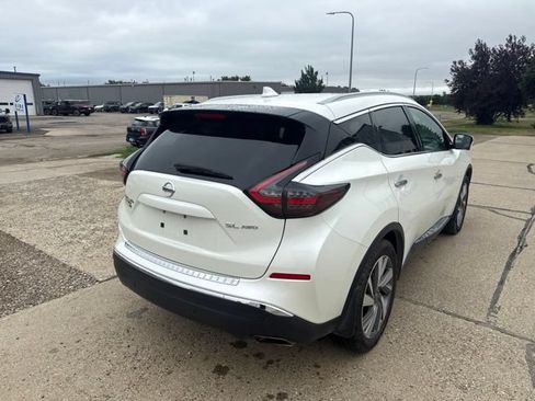Used 2020 Nissan Murano SL w/ Moonroof Package AWD/4WD image 11