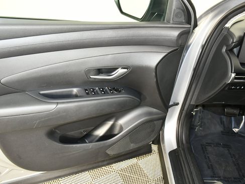 Used 2025 Hyundai Tucson SEL AWD/4WD image 36