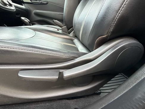 Used 2019 Chevrolet Spark ACTIV FWD image 13