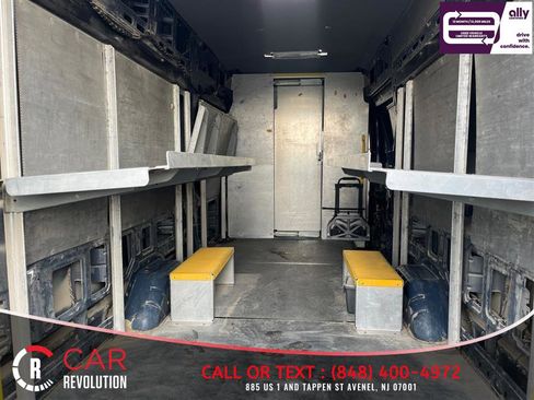 Used 2019 Ford Transit 250 148 High Roof Extended RWD image 9