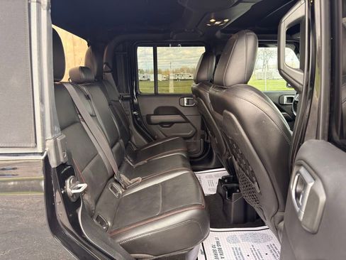 Used 2020 Jeep Gladiator Rubicon w/ Advanced Safety Group image 36