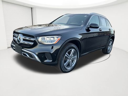 Used 2022 Mercedes-Benz GLC 300 4MATIC image 1