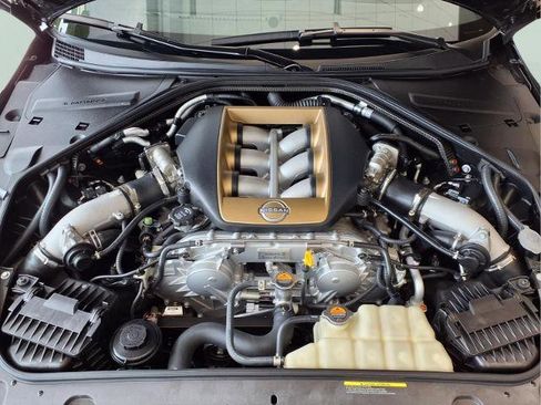 Certified 2024 Nissan GT-R w/ Floor Mat Package AWD/4WD image 10