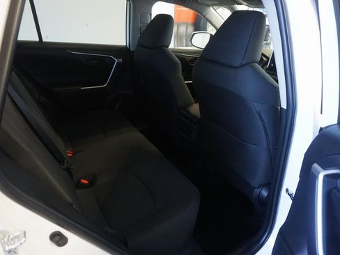 Certified 2025 Toyota RAV4 LE image 20