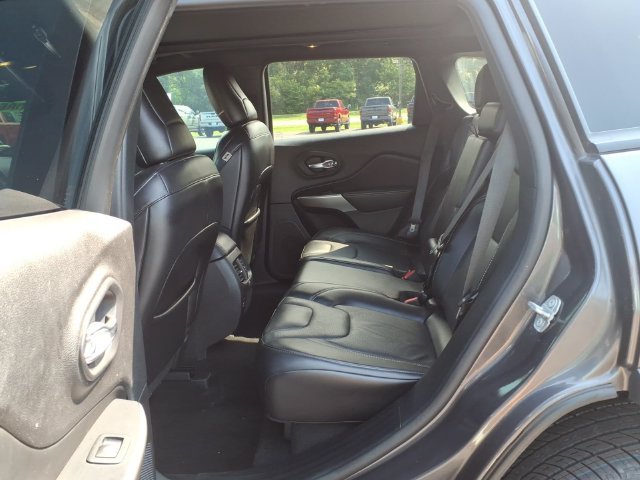 Certified 2021 Jeep Cherokee Latitude Lux 80th Anniv w/ Quick Order Package 2YU 80th AWD/4WD image 28