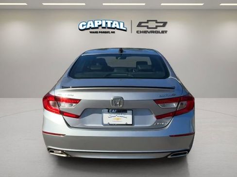 Used 2022 Honda Accord Sport image 4