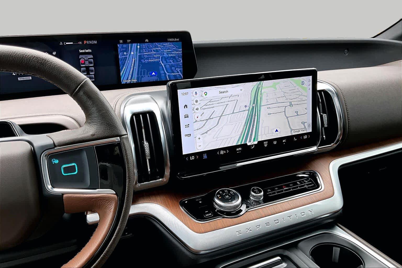 Used 2025 Ford Expedition King Ranch AWD/4WD image 7
