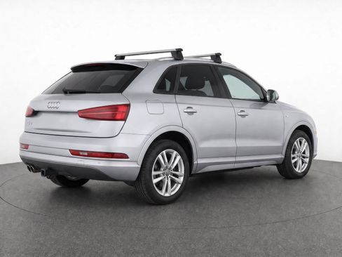 Used 2018 Audi Q3 2.0T Premium FWD image 4