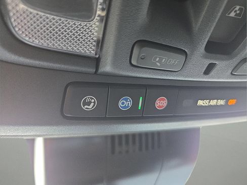 Used 2025 GMC Sierra 2500 AT4 w/ AT4 Premium Plus Package AWD/4WD image 22