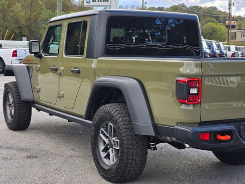 New 2025 Jeep Gladiator Mojave w/ Convenience Group image 41