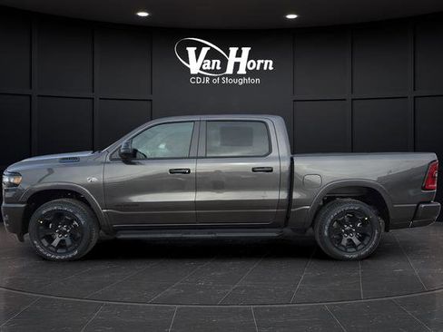 New 2026 RAM 1500 4x4 Crew Cab image 13