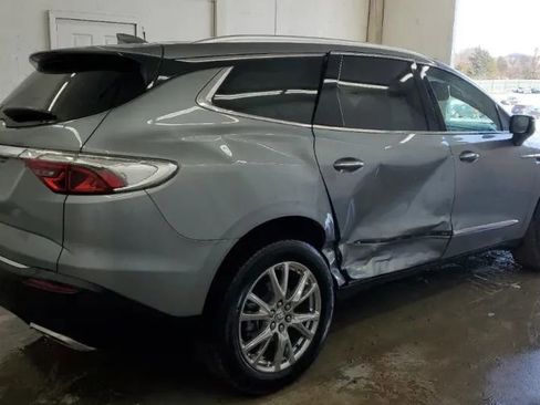 Used 2024 Buick Enclave Essence w/ Experience Buick Package image 75